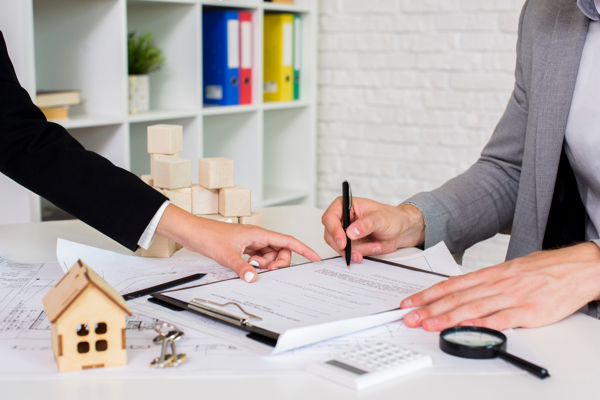 How to Screen Tenants Faster Without Compromising Quality